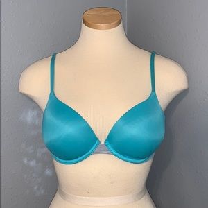 PINK By Victoria’s Secret Push Up Bra Size 32D